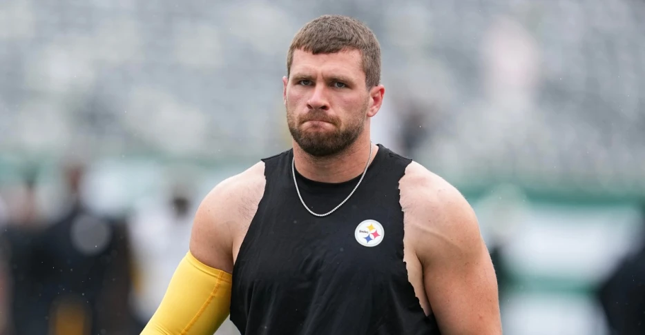 T.J. Watt revealed to have partially collapsed lung