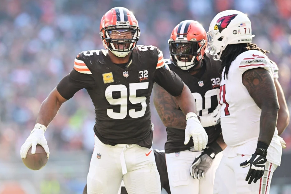 AFC Notes: Myles Garrett, John Harbaugh, Browns, Ravens, Steelers