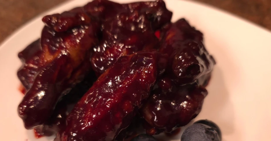 Buffalo Bills tailgate recipes: New England-Inspired Blueberry Wings