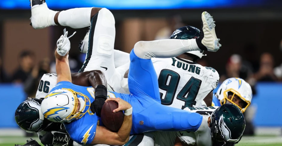 Ferocious rush awaits the Las Vegas Raiders