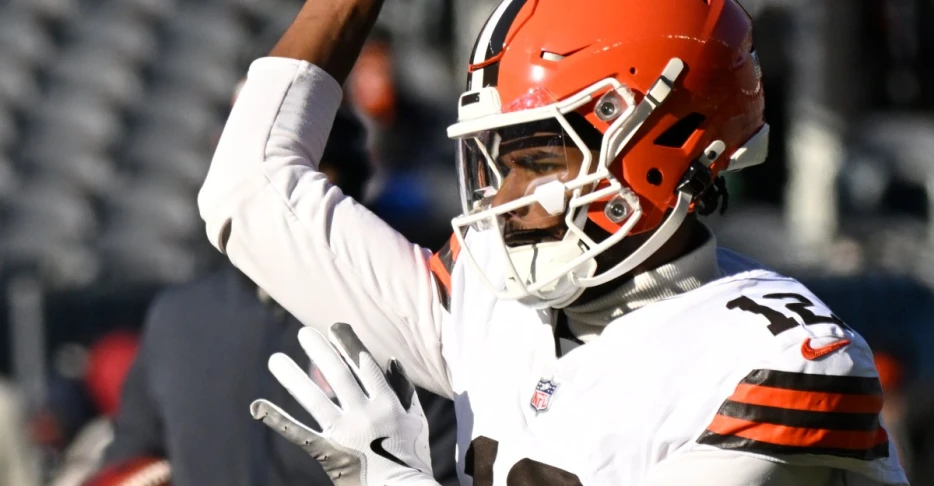 Browns vs Bears Week 15 matchup: Score, highlights, Shedeur Sanders, stats, analysis and more