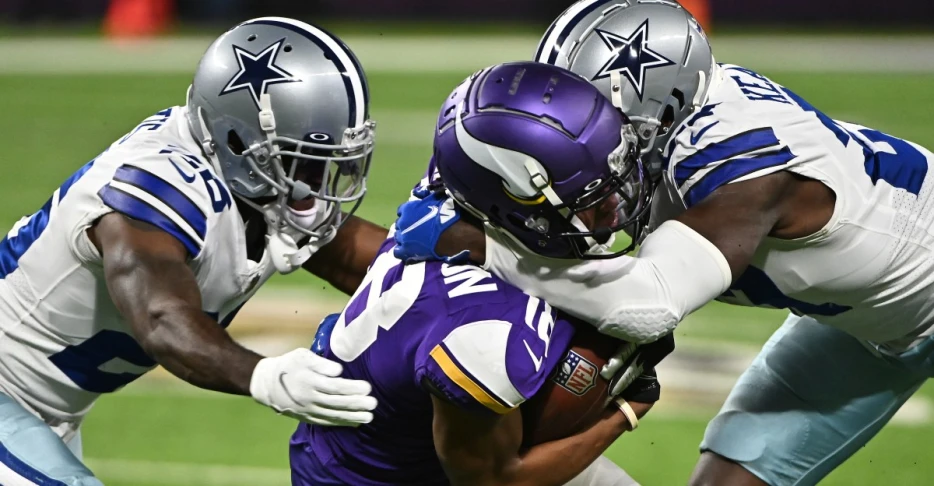 Cowboys last chance to get win versus NFC North comes in must-win primetime spot
