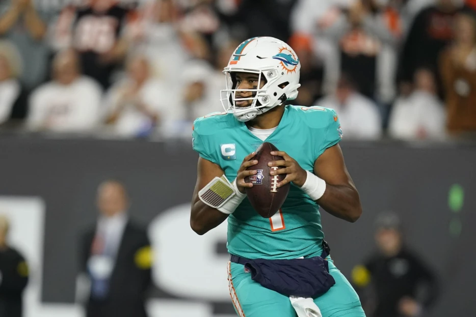 Dolphins Make Unique Decision Ahead of Steelers Game