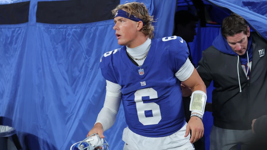 Giants’ Jaxson Dart can’t believe he keeps getting pulled by concussion spotters