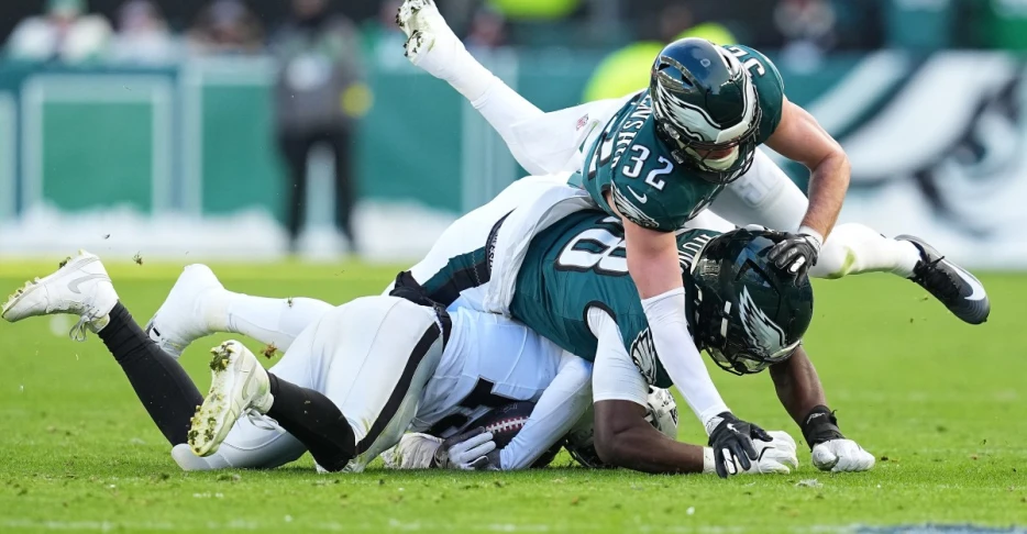 Las Vegas Raiders are shutout again in this miserable season