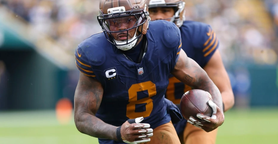 Packers Inactives: Josh Jacobs, Lukas Van Ness good to go vs. Broncos