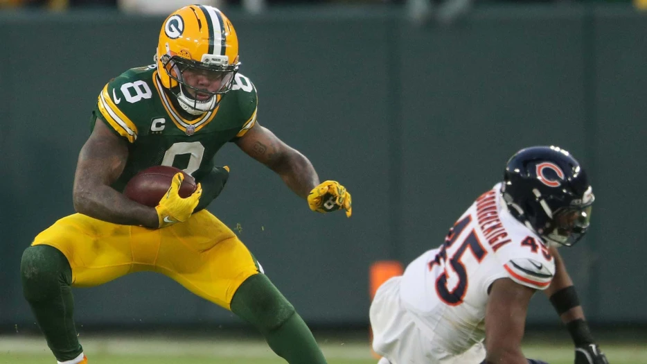Packers’ Josh Jacobs expected to play through knee injury in Week 15 vs. Broncos