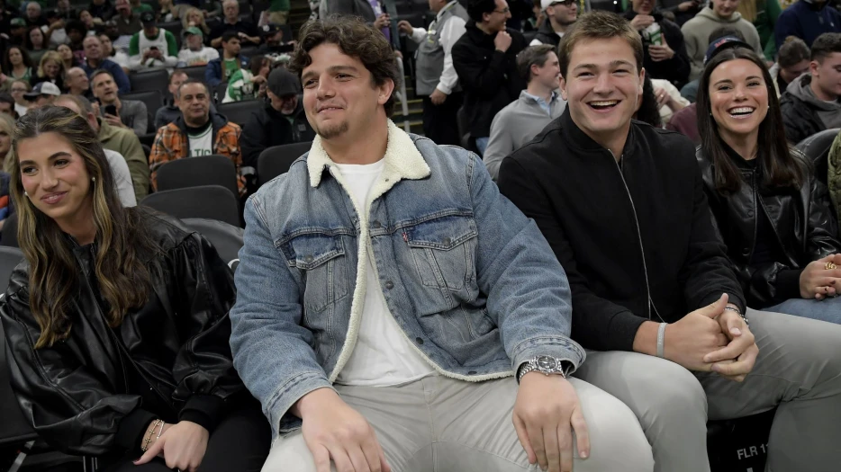 Patriots Fans Will Love Will Campbell’s Gameday Arrival Outfit