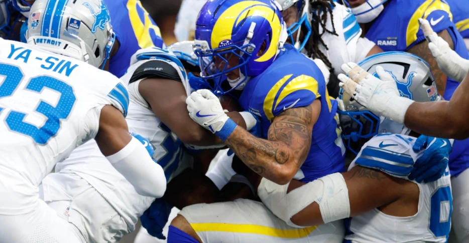 Rams vs. Lions Discussion: L.A. trails at the half