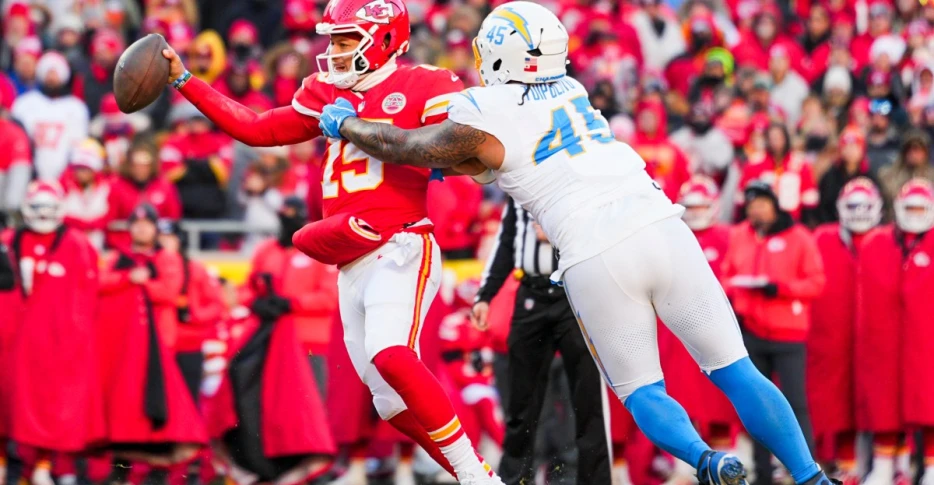 4 winners, 1 big loser from Chargers-Chiefs: Youngsters balled out in gutsy win