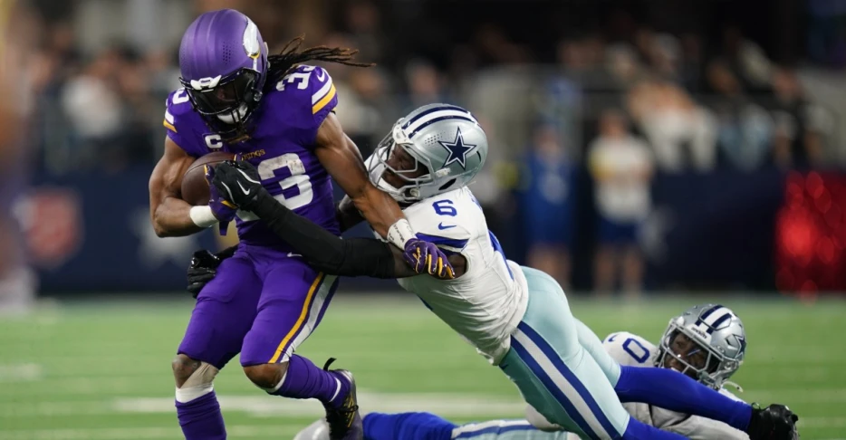 Cowboys news: Dallas loses 34-26 to the Vikings, playoff hopes collapse