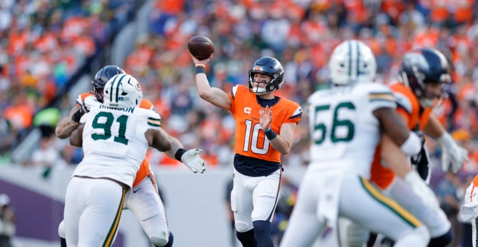 Game balls for the Broncos 34-26 win over the Packers in Week 15