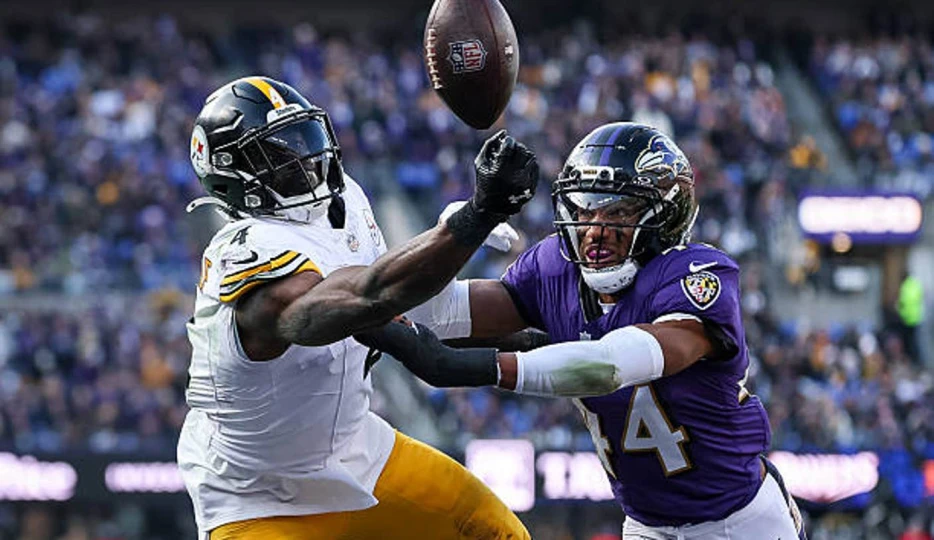 How to Watch Steelers vs. Dolphins on Monday Night Football: Time, TV Channel, Live Stream