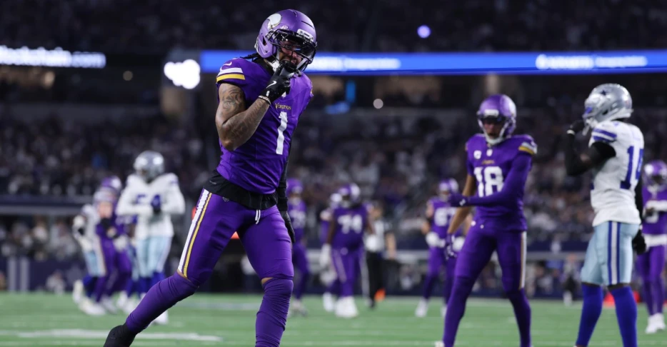 McCarthy, Vikings Pull Off Upset of Cowboys On Sunday Night