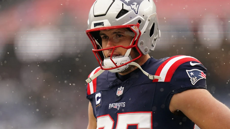 Patriots’ Hunter Henry sends ‘reality check’ message after Bills collapse