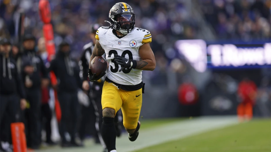 Steelers’ Jaylen Warren added to injury report for Dolphins game