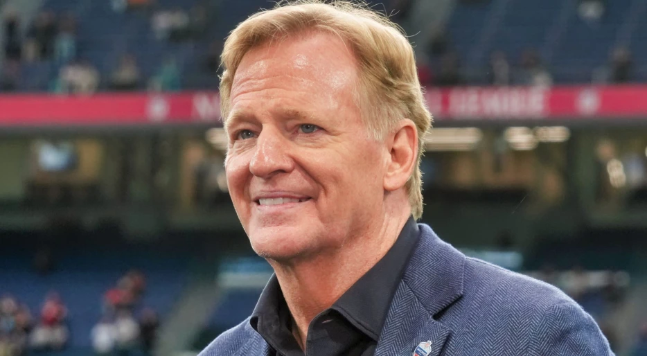 The NFL’s Christmas Day Plans Are Blowing Up In Their Face After Acting Like Greedy “Pigs”