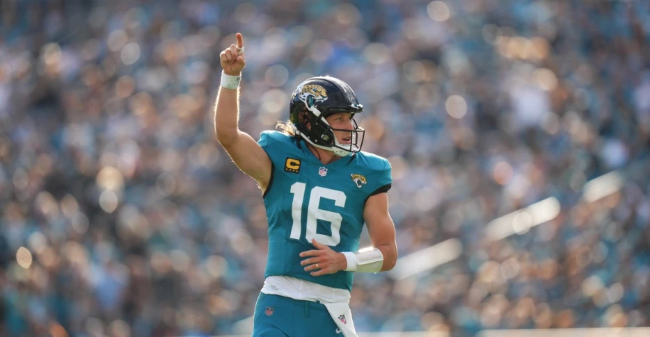 10 Thoughts on the NFL: Injuries suck, Bears back on top, and more from Week 15