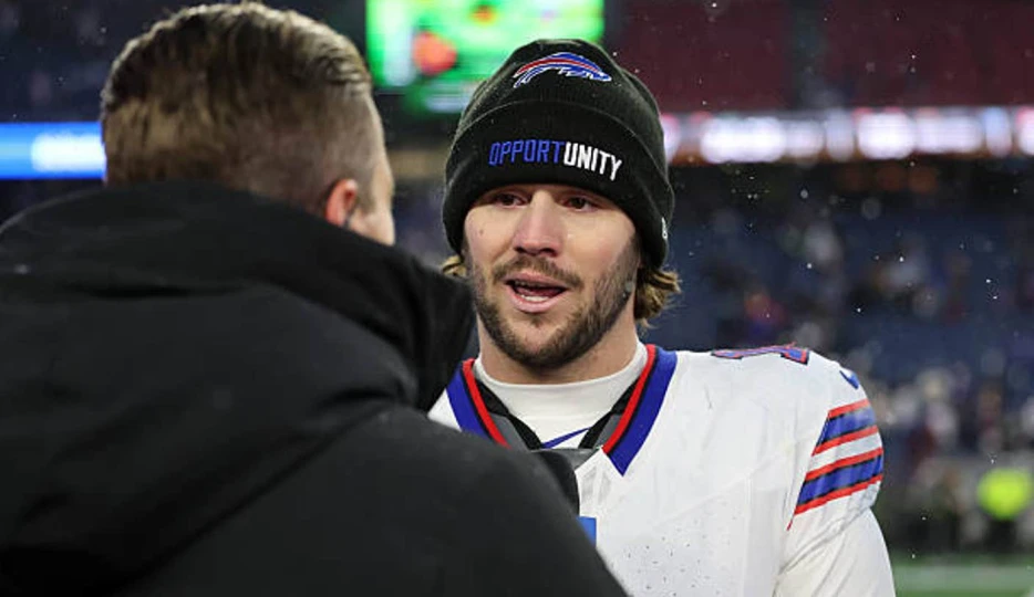 2025 Week 16 QB Rankings: Fantasy Sleepers, Streamers, Busts