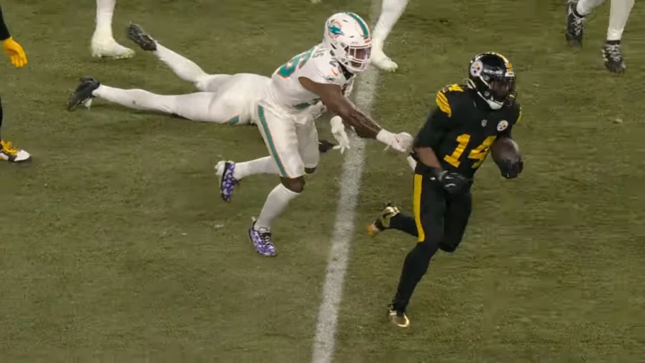 ‘Difference Maker:’ Insider Praises ‘Heck Of A Pickup’ Kenneth Gainwell