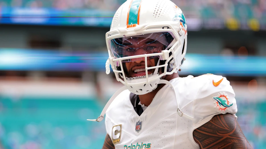 Dolphins’ Tua Tagovailoa reveals impact of cold in MNF loss to Steelers