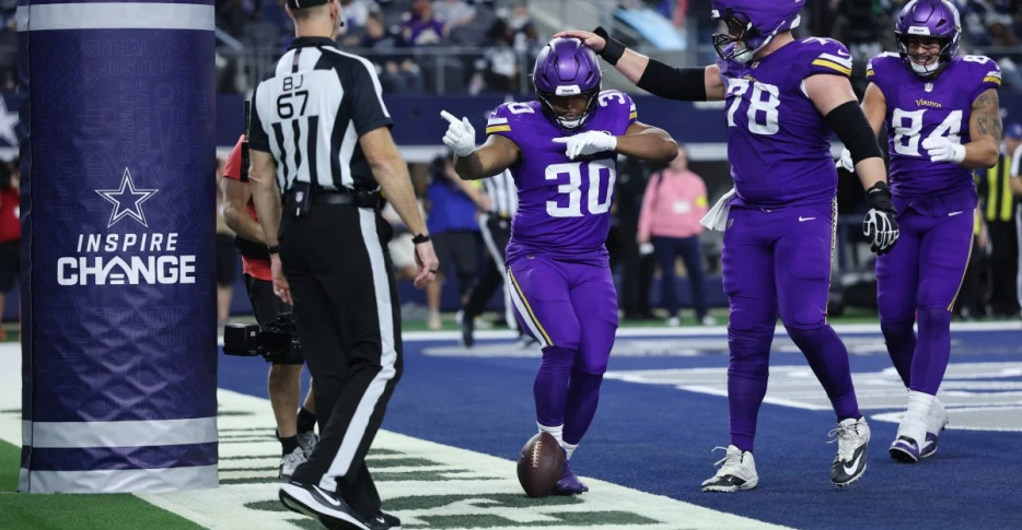 Minnesota Vikings Odds: Vikings Favored for First Time In A While