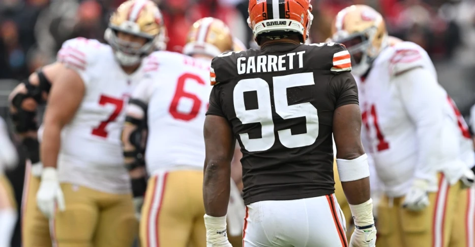 Myles Garrett continues to do things the NFL has never seen