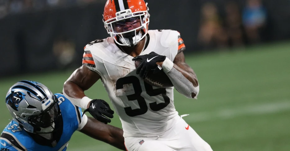 Raiders roster 2025: Getting to know Chigozie Anusiem