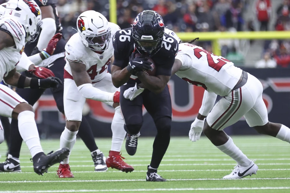 Texans Signing RB Jawhar Jordan To Active Roster