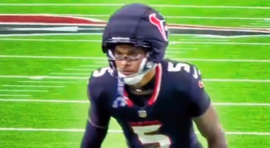 Texans Star Jalen Pitre Was Spotted Using “Banned” Substance While Wearing His Guardian Cap vs. Cardinals [VIDEO]