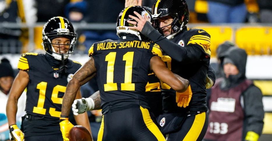 Varsity &amp; JV: Winners &amp; losers from Steelers win over Dolphins