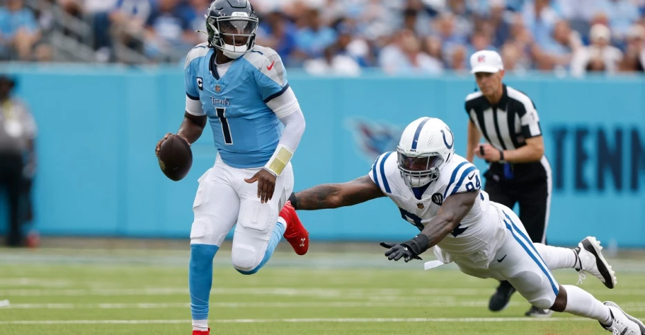 Where the Colts’ pass rush under GM Chris Ballard has fallen short