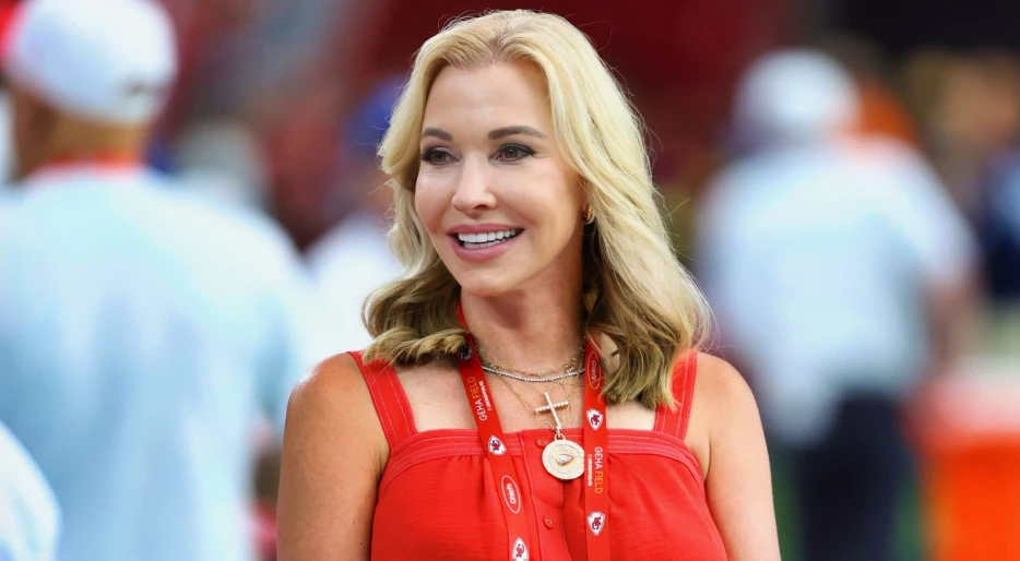 Wife Of Kansas City Chiefs Owner Speaks Out After ‘Disappointing’ Season and Playoff Elimination