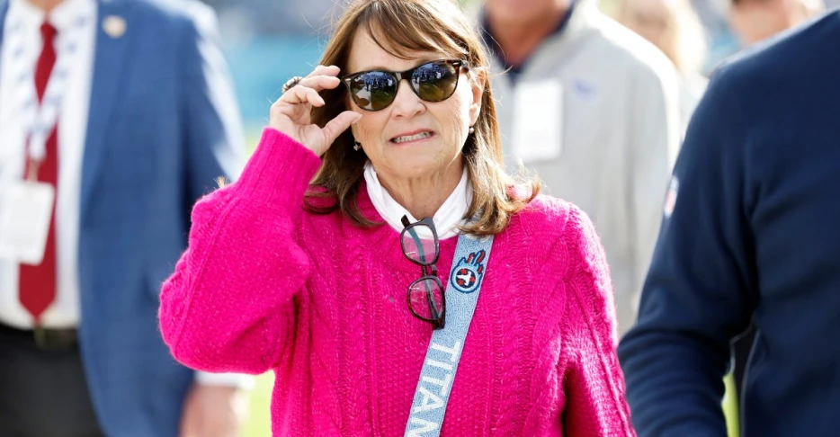 Adam Schefter confirms Amy Adams Strunk fired Brian Callahan