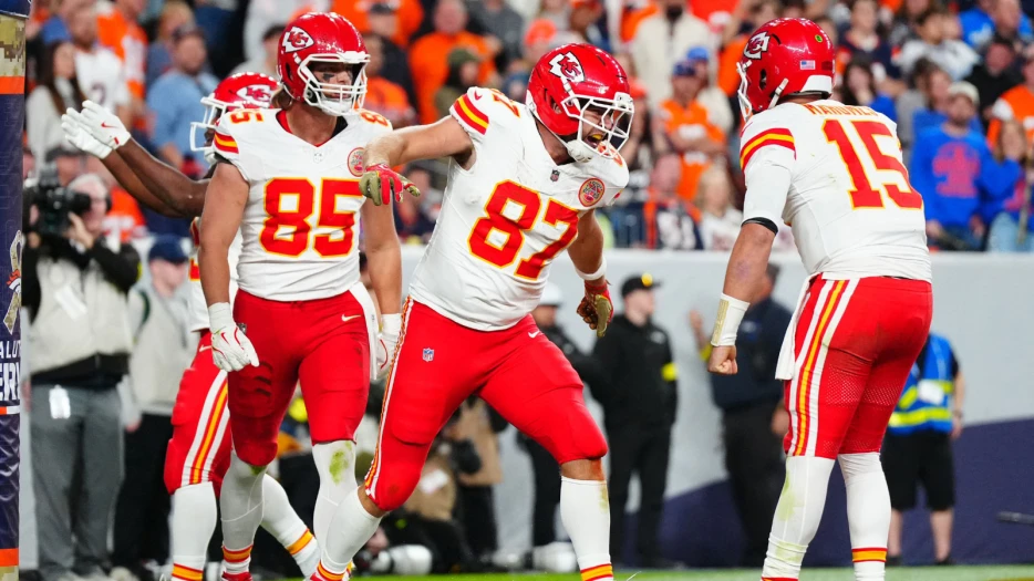 Chiefs’ Travis Kelce breaks silence on Patrick Mahomes’ torn ACL