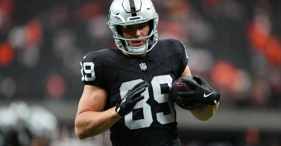 Prize fight between Brock Bowers, Jalen Pitre headlines Las Vegas Raider-Houston Texans key matchups