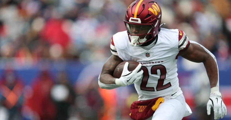 Vote for RB Bill Croskey-Merritt as the Pepsi Zero NFL Rookie of Week 15 for his performance in the win over the Giants