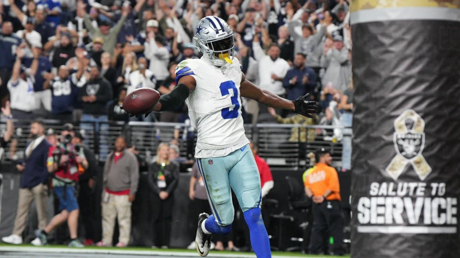 Brian Schottenheimer: I'm very in favor of keeping George Pickens long term