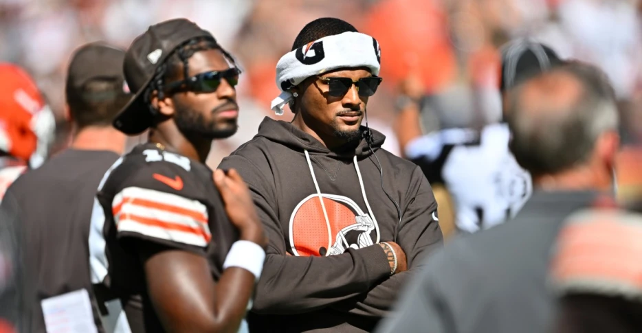 Could Browns Shedeur Sanders’ struggles lead Kevin Stefanski back to Deshaun Watson?