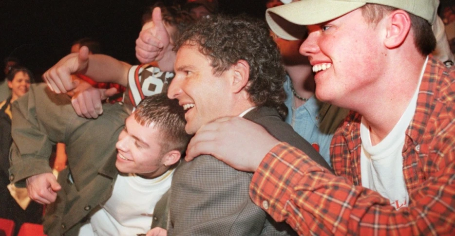 Daily Dawg Chow 12/18; Browns legend Bernie Kosar home from hospital