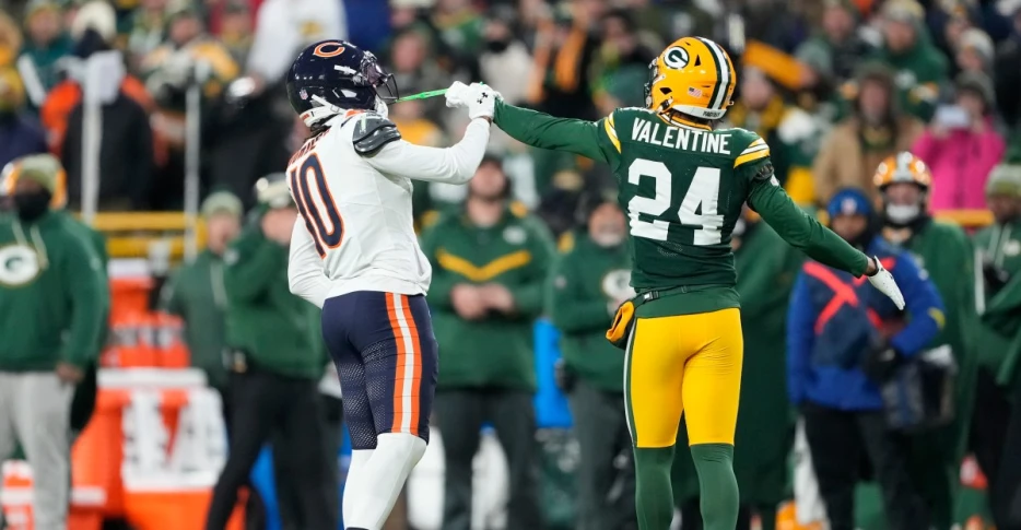Injuries will limit Caleb Williams &amp; Bears passing game against Packers