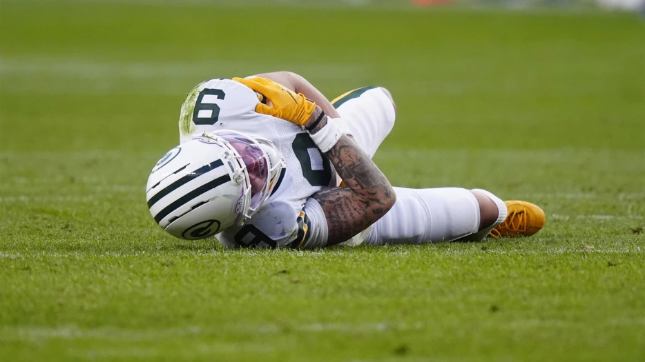 Packers’ Josh Jacobs, Christian Watson officially questionable for Saturday’s Bears tilt