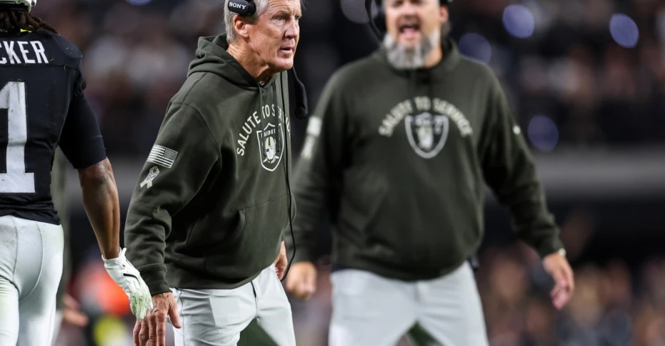 Pete Carroll steadfast, but a Las Vegas Raiders reset a must-do