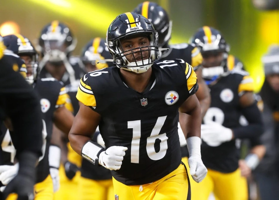 Retired LB Myles Jack Facing Felony Charges Following Arrest