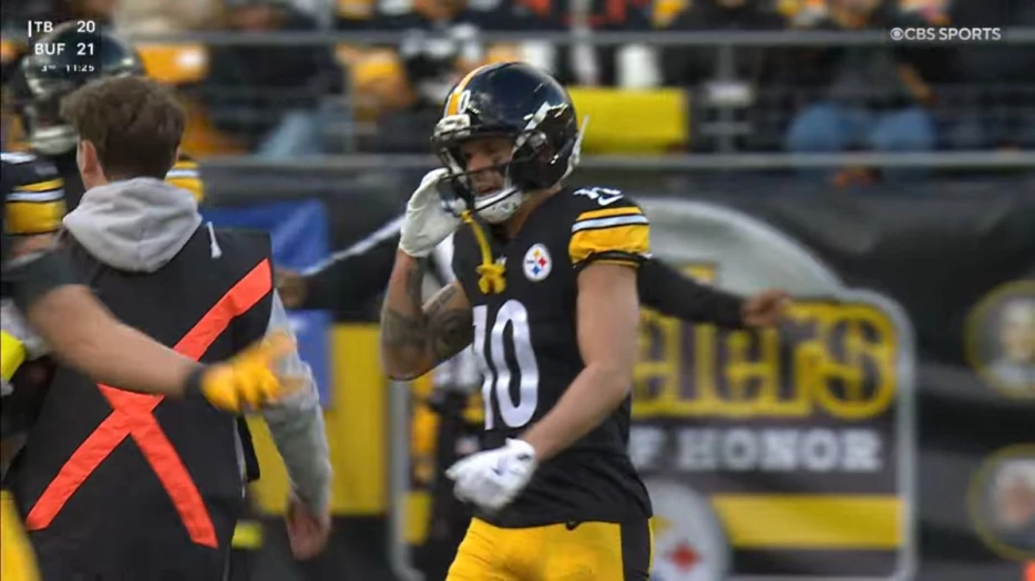 Roman Wilson Taking Benching In Stride: ‘We’ll Look Back And We’ll Just Laugh At A Moment Like This’