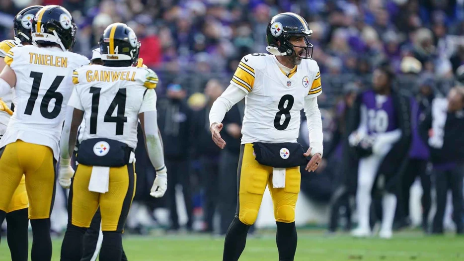 Steelers’ Aaron Rodgers keeps option open amid increased Tush Push usage