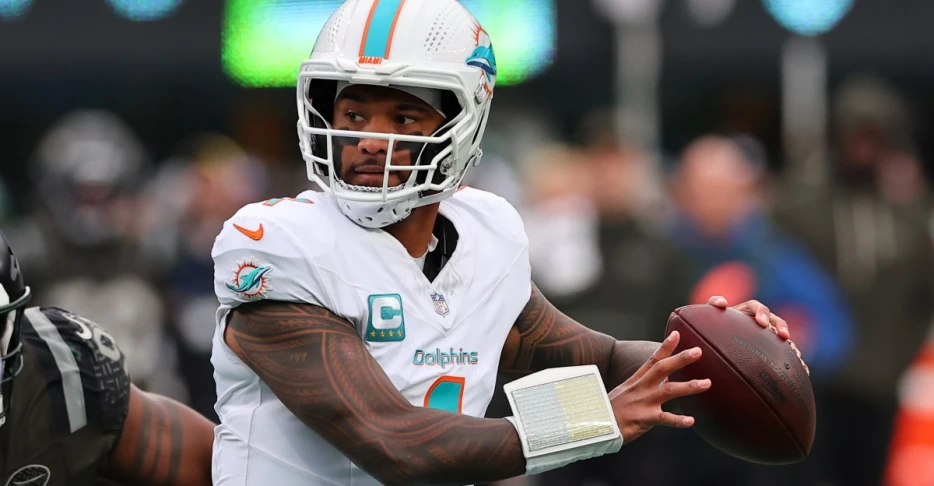 Tua Tagovailoa “disappointed” by benching