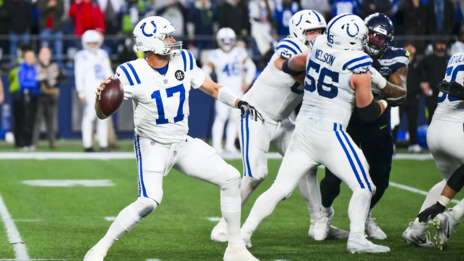 49ers HC Kyle Shanahan Explains Why 44 Y/O Philip Rivers Is More Effective Than Most QBs Half His Age