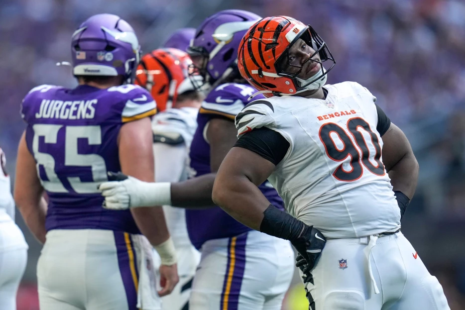Bengals Placing DT Kris Jenkins Jr. On Injured Reserve