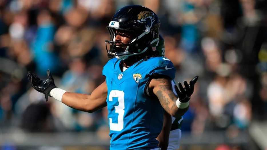 Jakobi Meyers contract grades for $60 million extension with Jaguars